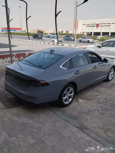 هوندا اكورد LX ستاندر سعودي 2025 ( جميع الالوان ) 4