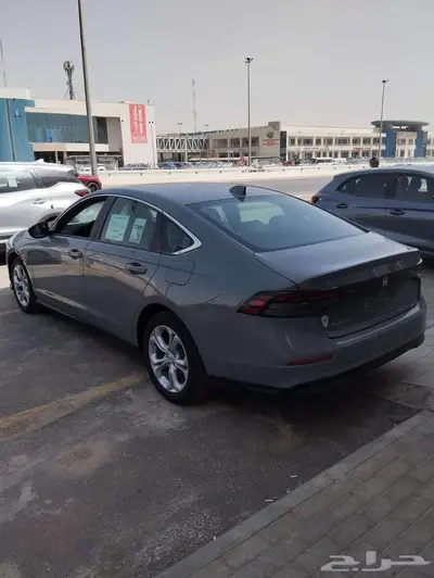 هوندا اكورد LX ستاندر سعودي 2025 ( جميع الالوان ) 2