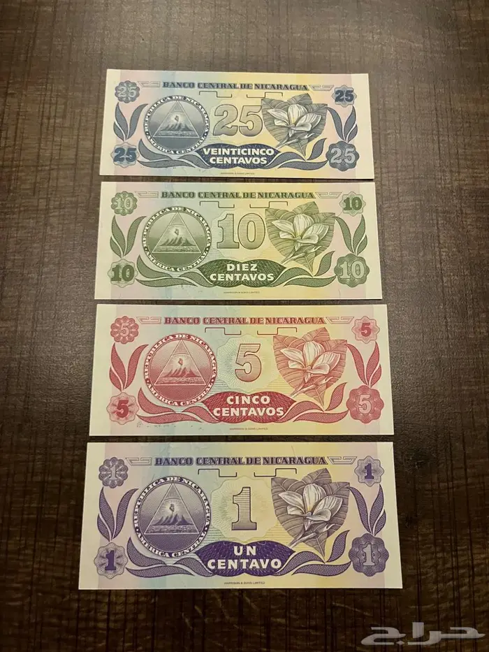 مجموعه مميزه من العملات العالميه الصعبه 13