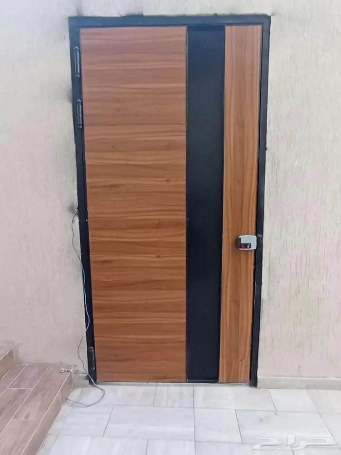 تصنيع وتركيب ابواب معدنية ضد الحريق و ابواب طواري FIRE RATED 17