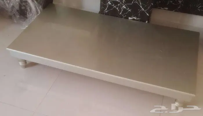 نجفات وطاوله شبه مخزنه 2