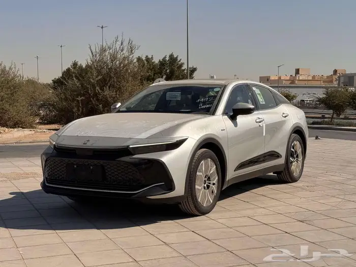 تويوتا كراون 2.5 بريميوم هايبرد 2025 عروض أقساط جميع البنوك 1