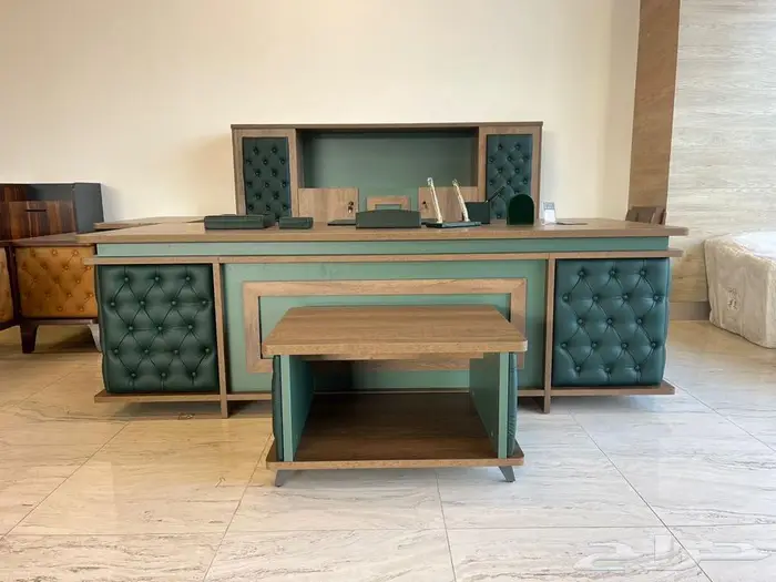 طقم مكاتب مودرن فخم حق مودير و مكاتب ادارية 0