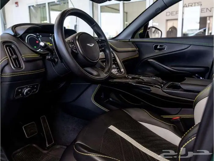 Aston Martin DBX707 - 2023 - 29.600KM 6