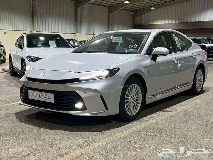 يوجد جميع السيارات اقساط بدون دفعه اولى بشرط اللتزامك يسمح 4