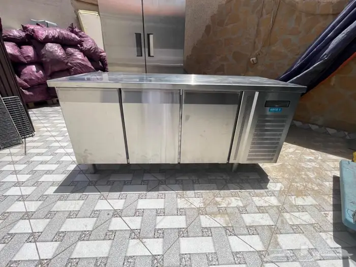معدات مطاعم مستعمله 1
