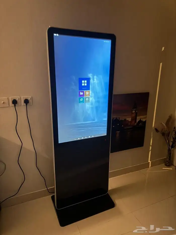 شاشة اعلانات للتاجير 1