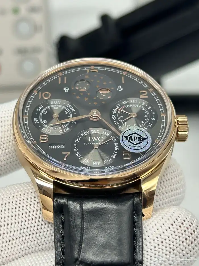 ساعه IWC 4