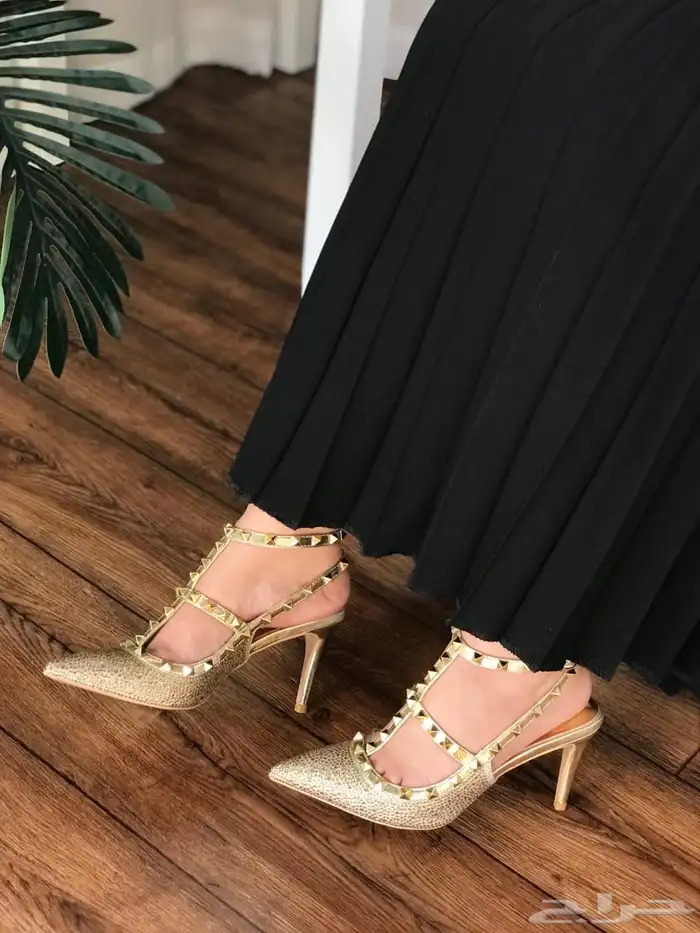 شنط سان لوران مع كعب 20