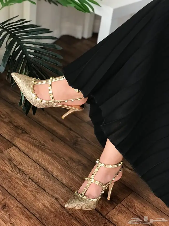 شنط سان لوران مع كعب 15