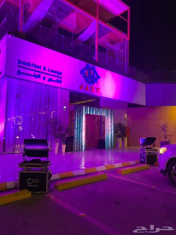 شاشات عملاقه للايجار 8