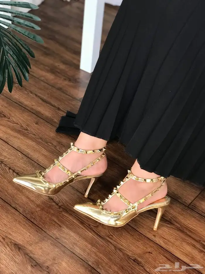 شنط سان لوران مع كعب 18