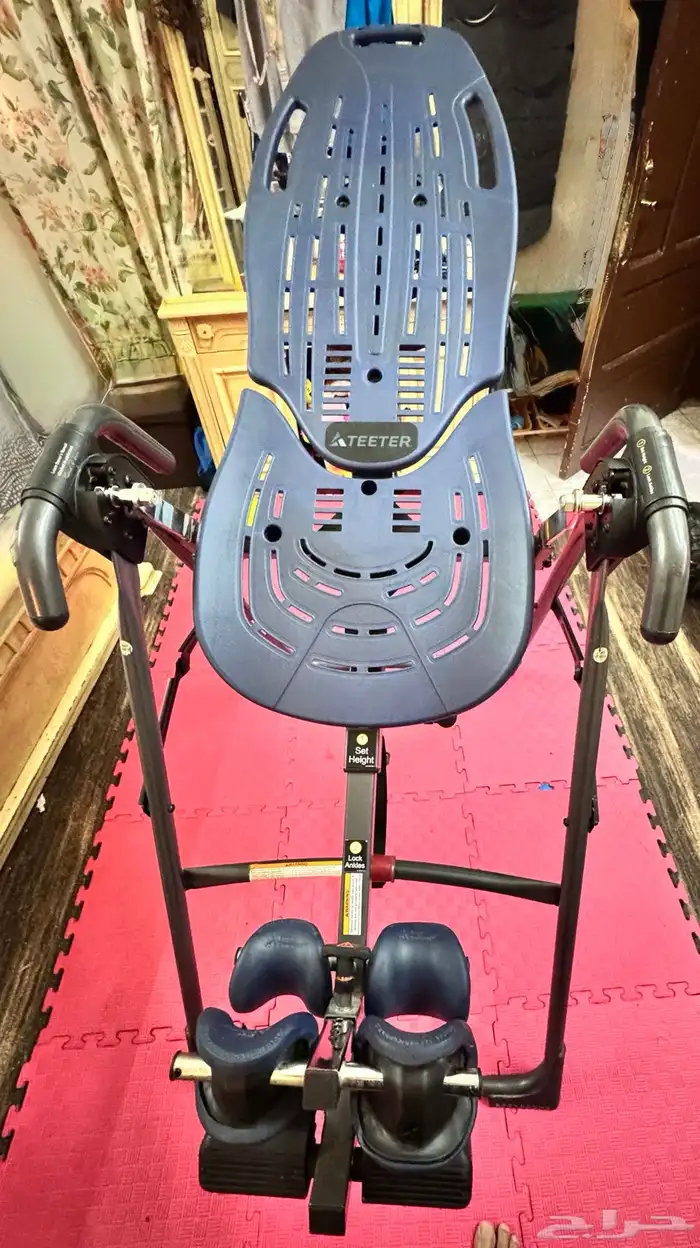 طاولة الانعكاس (تيتر) INVERSION TABLE (TEETER). 0