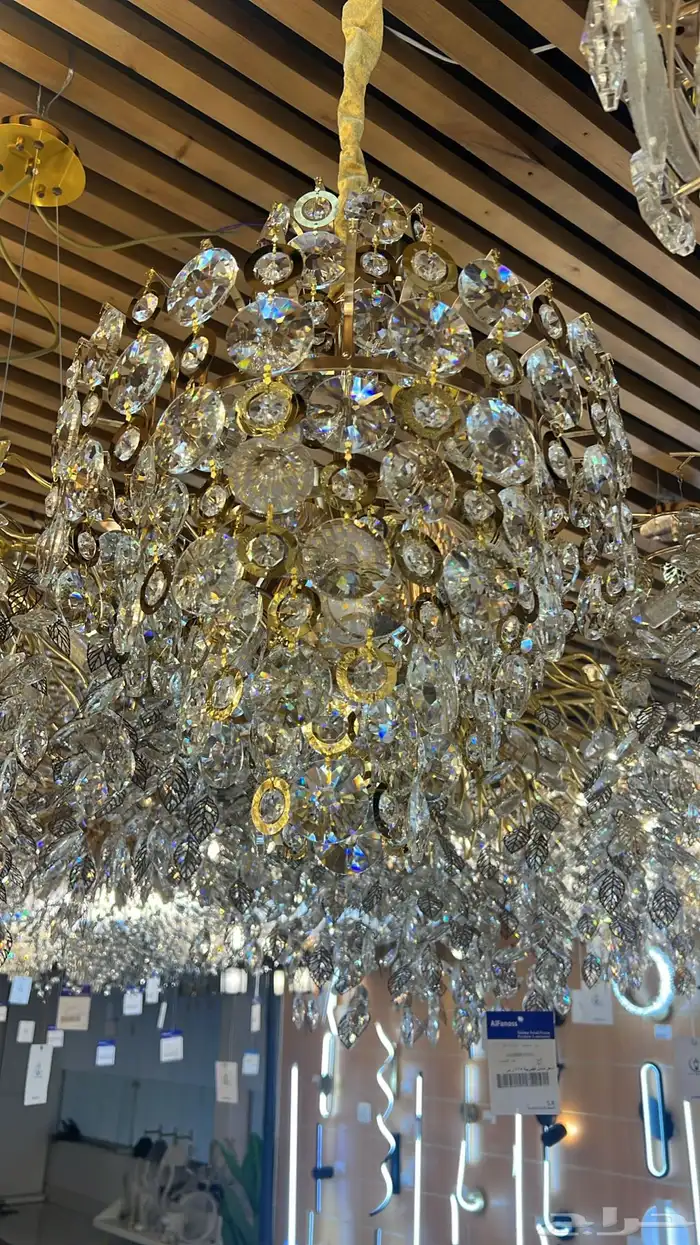 نجف ثريات 64