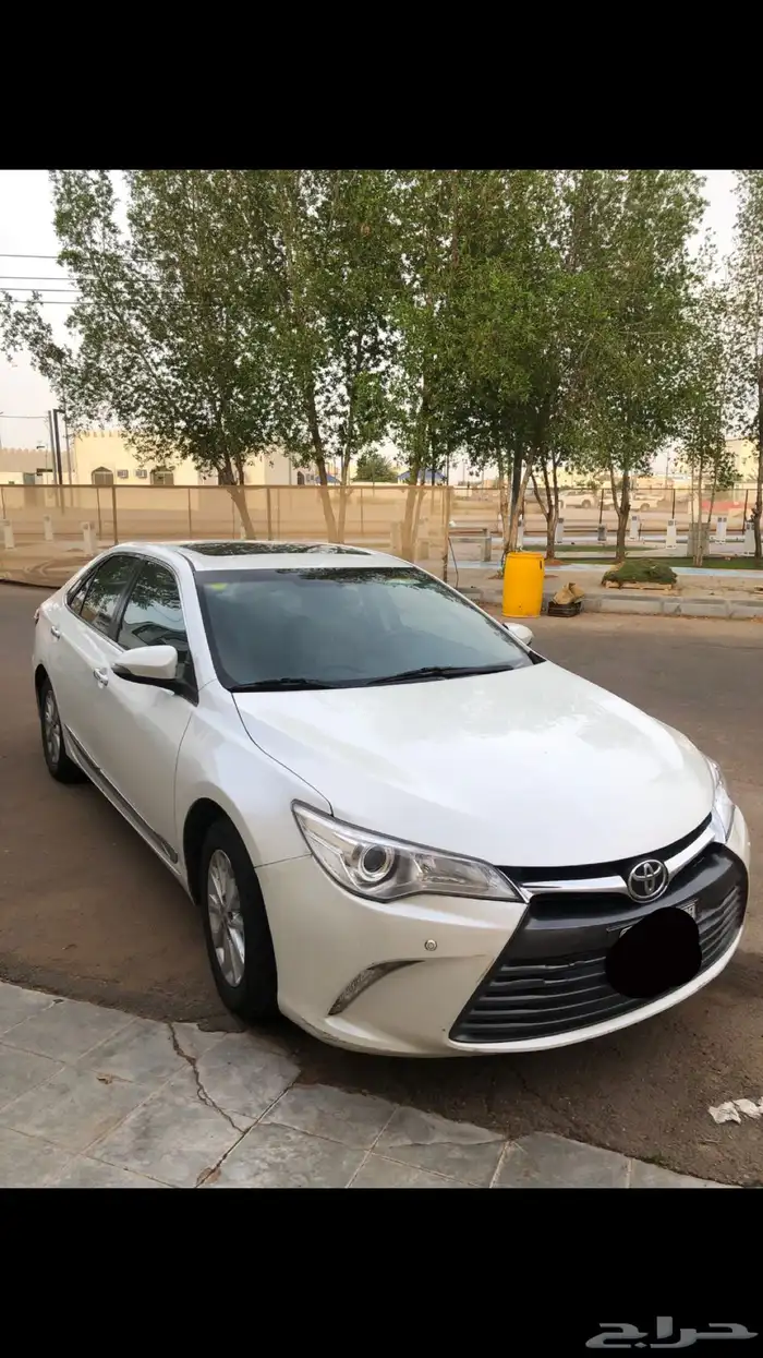 للبيع كامري 2017 فل كاملGLX 12