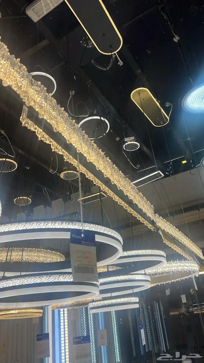 نجف ثريات 66