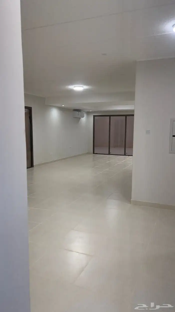حي المطار فلل للايجار 19