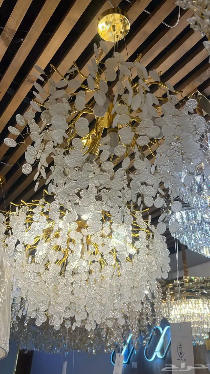 نجف ثريات 23