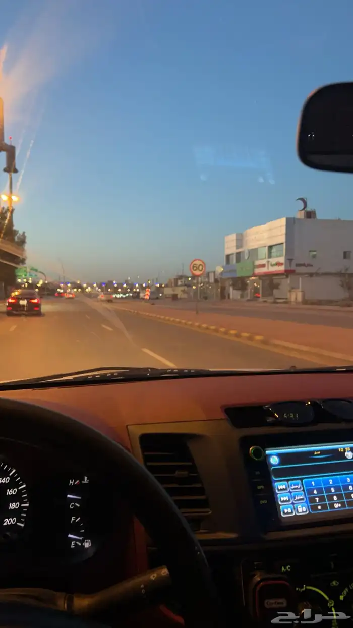 شاشة هايلوكس 1