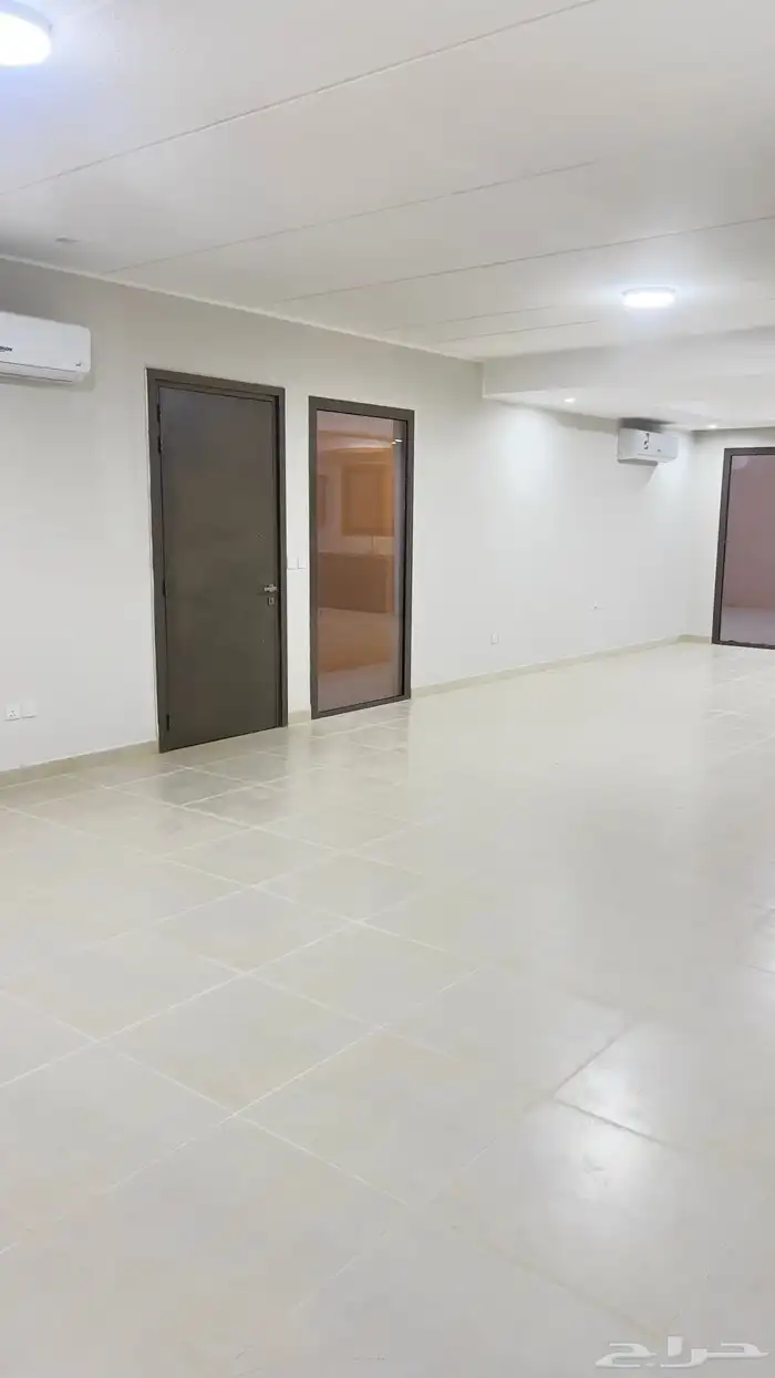 حي المطار فلل للايجار 15