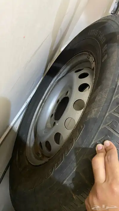 جنوط هايلوكس سلق 2023 مع كفرات 245 75 17 6