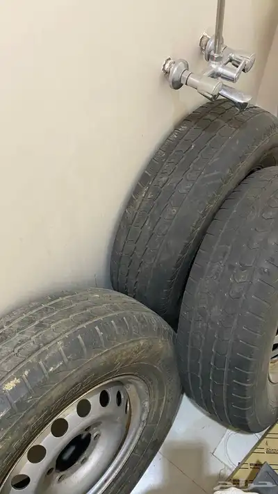 جنوط هايلوكس سلق 2023 مع كفرات 245 75 17 3