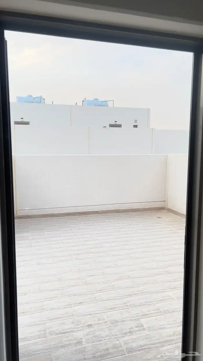 حي المطار فلل للايجار 5