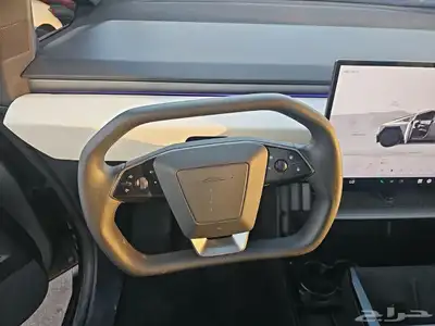2024 Tesla Cybertruck سعر فوق الممتاز لعشاق التميز 8