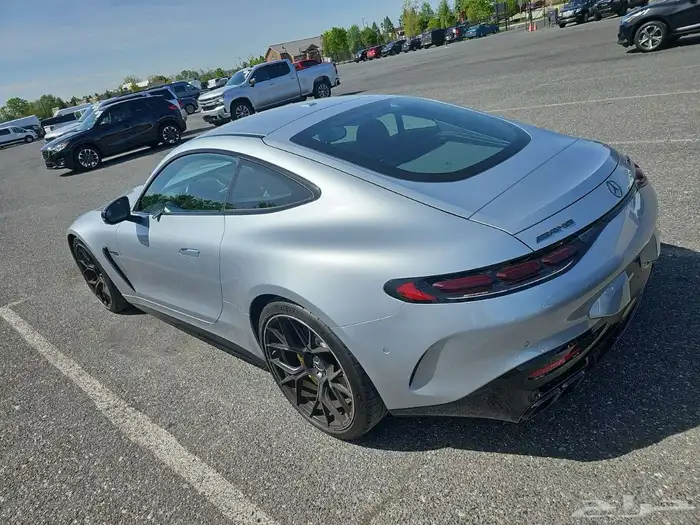 V8 2024 Mercedes-Benz AMG GT 55 Coupe شبه اصفار 4