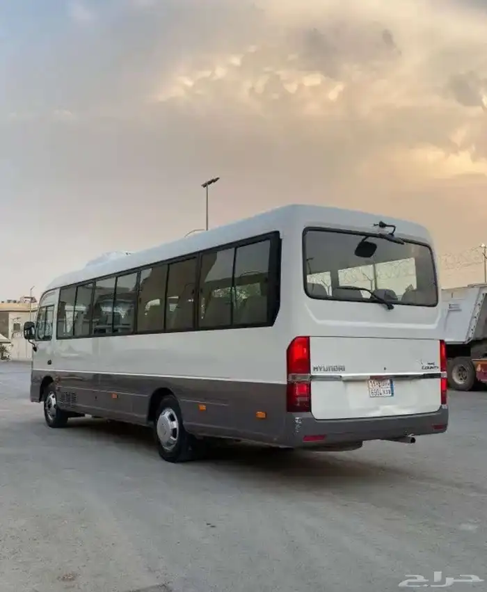 باص هيونداي 3