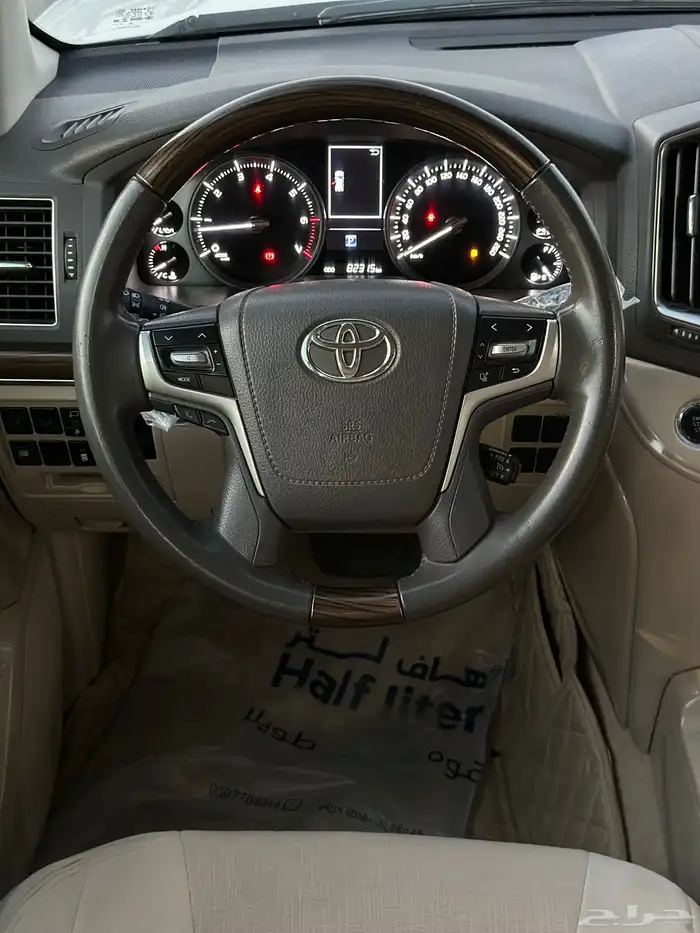 لاندكروزر مديل 2021 VXE محول VXR 10