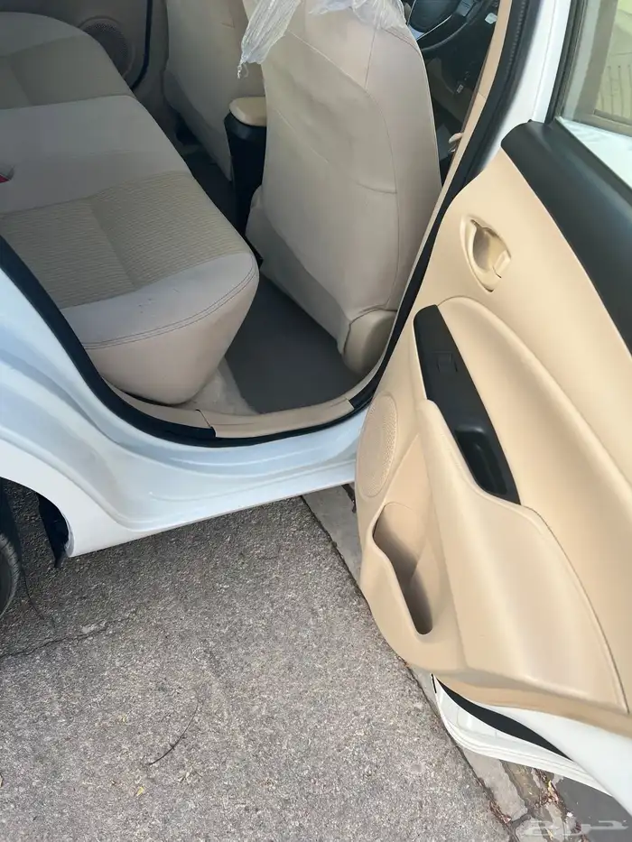 يارس موديل 2021 نظيفه 15
