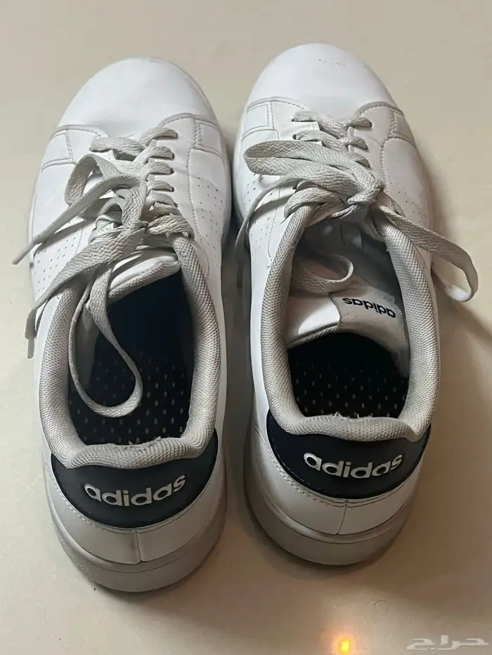 شوز Adidas مستعمل 0