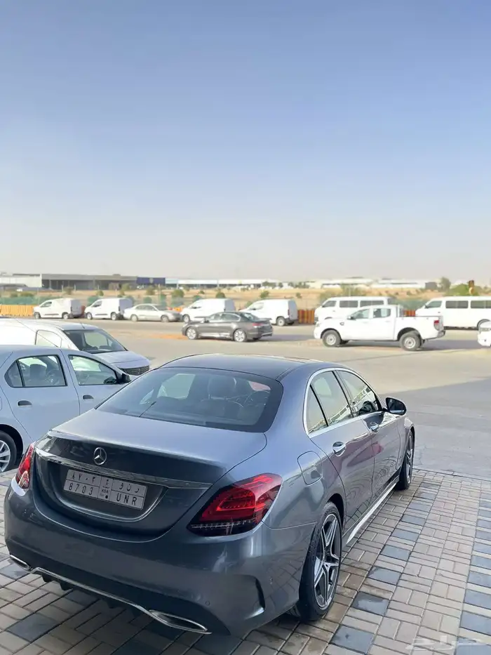 مرسيدس C200 2020 5