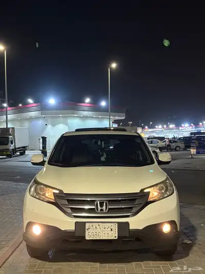 هوندا سي ار في 6