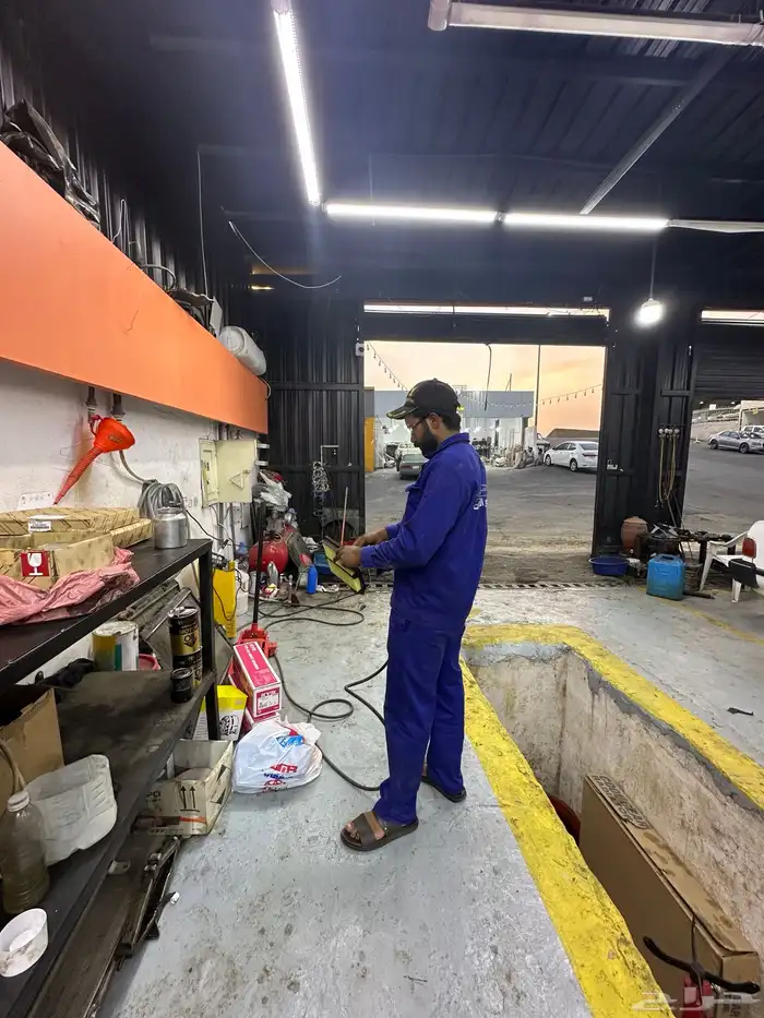 كهربائي وميكانيكي وبرمجة وفريون سيارات تحت اشراف فني سعودي 4