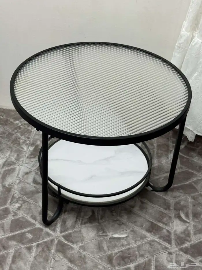 طاولة 1