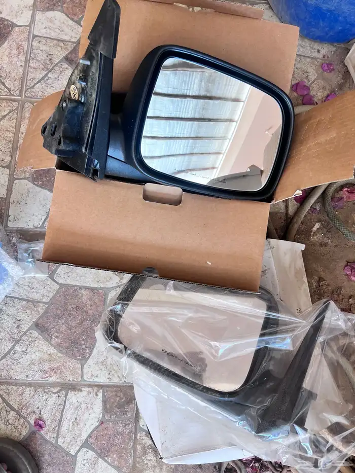 قطع غيار سوزو 2005 جديده 2