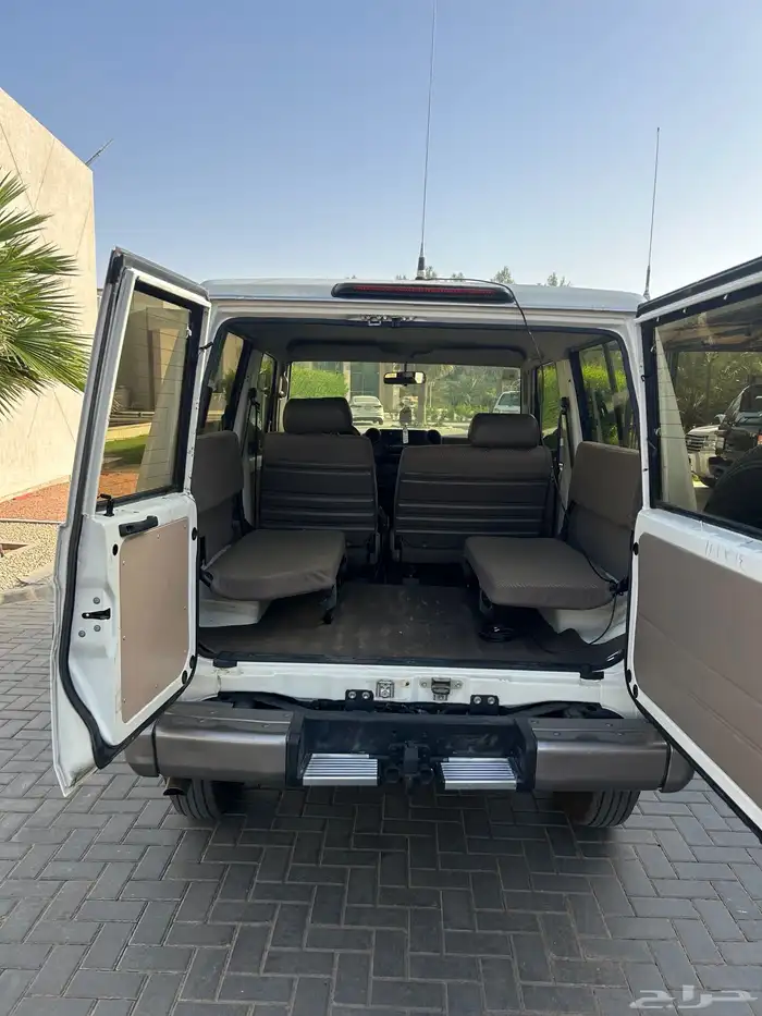 (تم البيع)ربع 2013 33