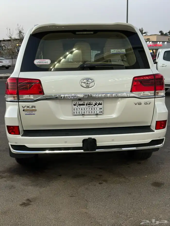 لاندكروزر مديل 2021 VXE محول VXR 19