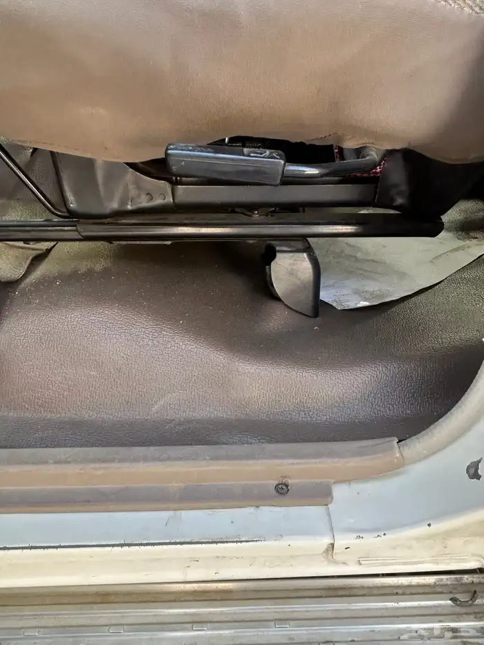 (تم البيع)ربع 2013 23