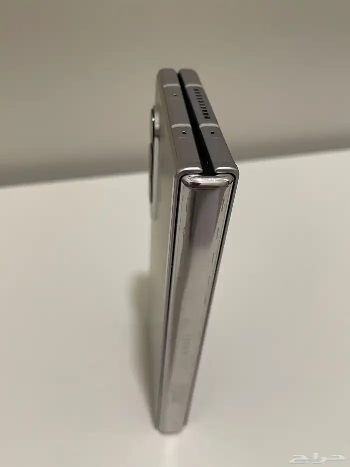 للبيع جلكسي فولد 3 5G  galaxy z fold 3 5G 17