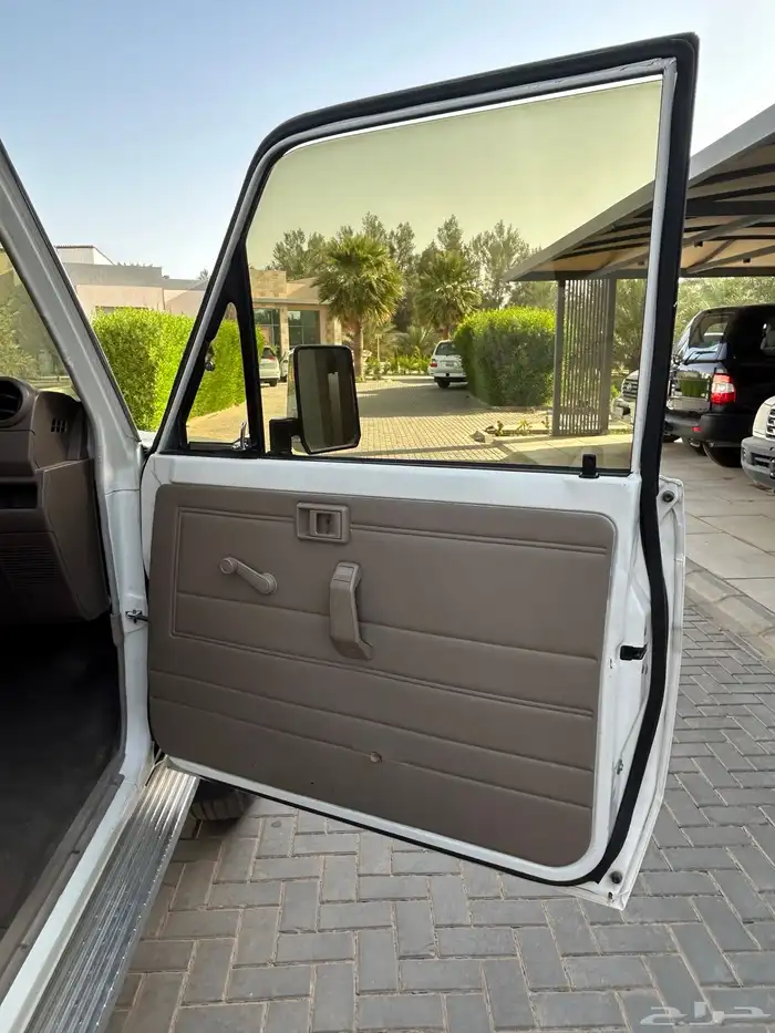 (تم البيع)ربع 2013 28