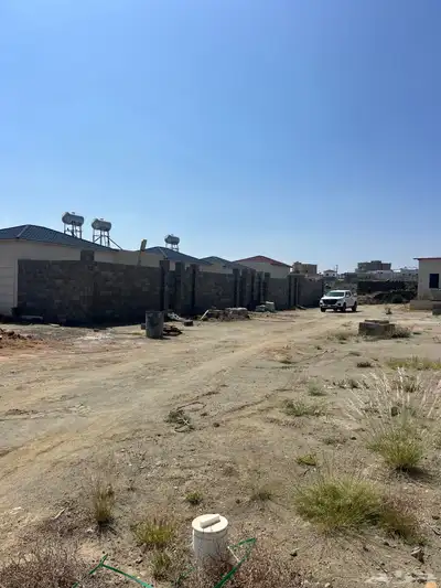 وحدات سكنيه للاستثمار موقع مميز جدا 3