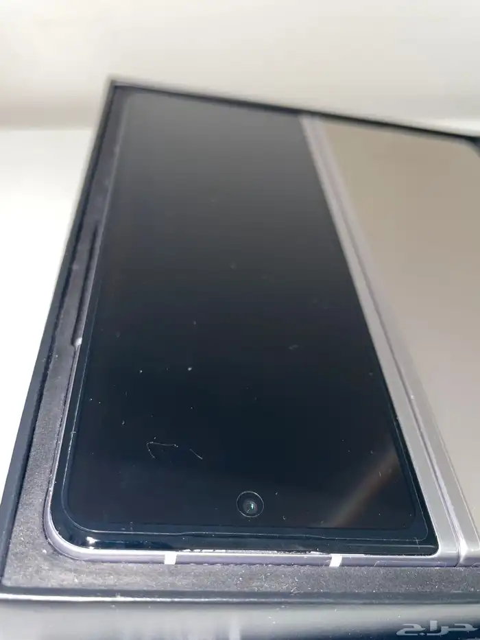 للبيع جلكسي فولد 3 5G  galaxy z fold 3 5G 9