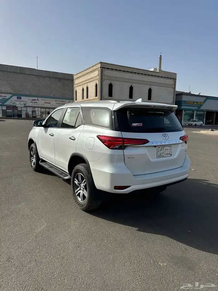 فورتشنر 2023 مخزن VX1 سته سلندر 17