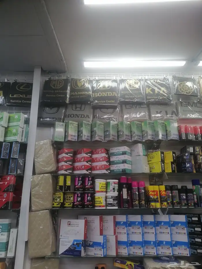 شاشات السيارات علا 250 تلابيس علا 200ريال 21