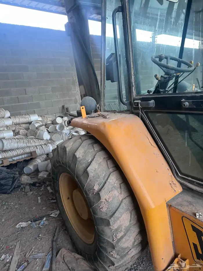 JCB رافعه شوكيه 7.5 طن موديل 2000 2