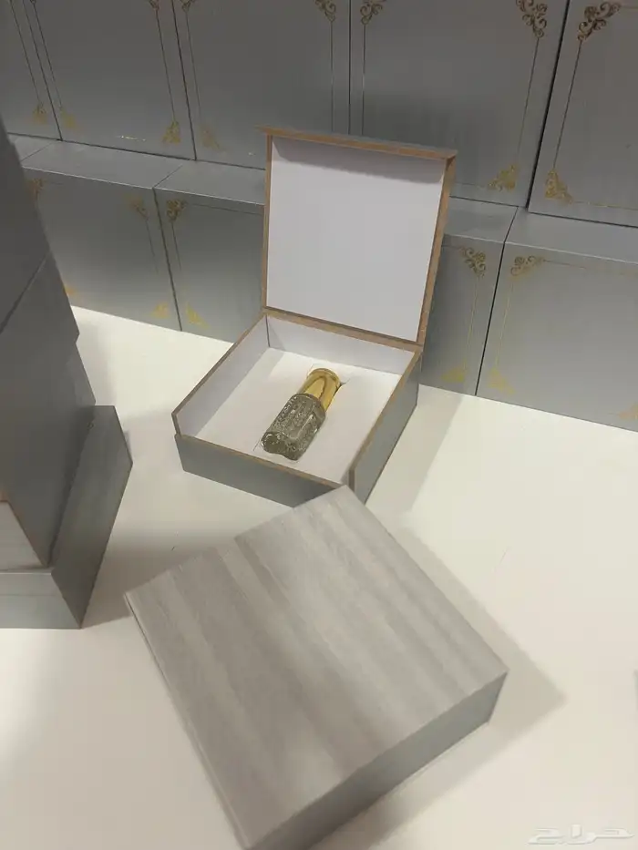عطور تولات ثيمات طباعه حسب الطلب 5