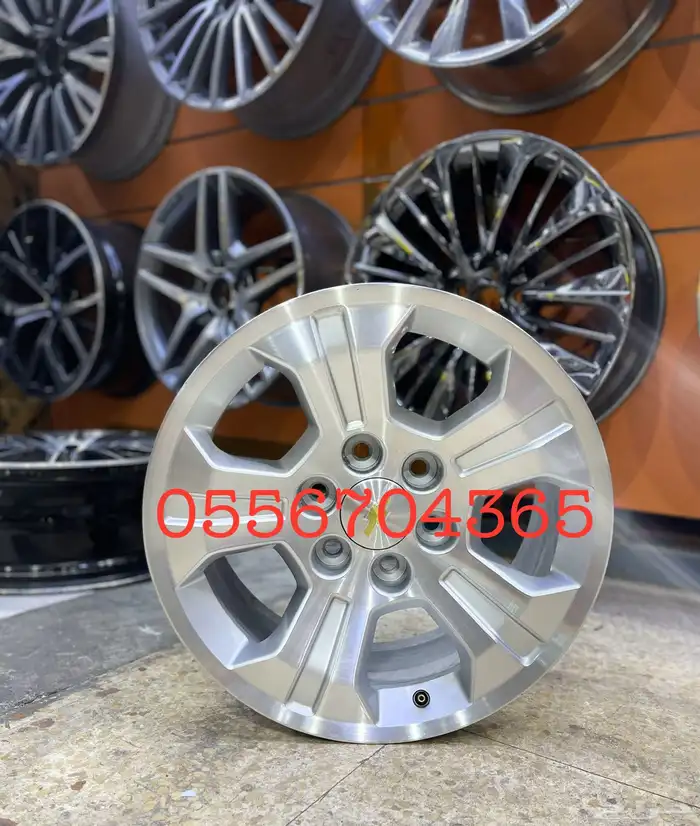 جنوط سلفرادو Z71 مقاس 18 اصلي وكالة موديل 2018 3